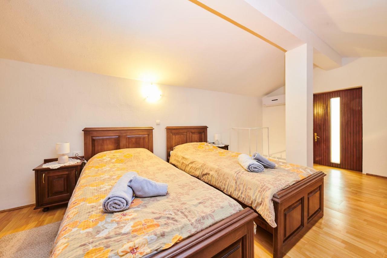 Apartmán Kuca Za Odmor Petra Cepljani Exteriér fotografie